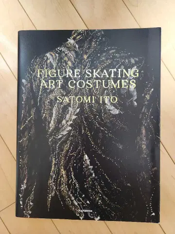 FIGURE SKATING ART COSTUMES 이토 소토미
