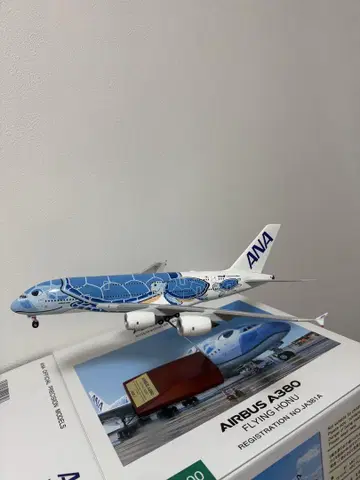 ANA 에어버스 A380 플라잉 호누 1:200
