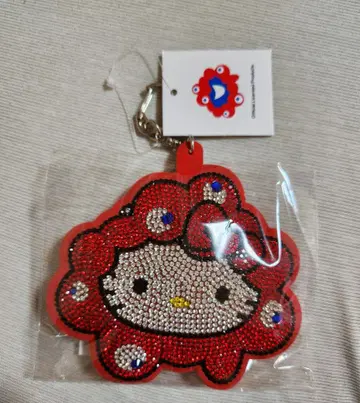 오사카 간사이 만박 산리오 헬로키티 미야쿠미야쿠 반짝반짝 가죽 키링