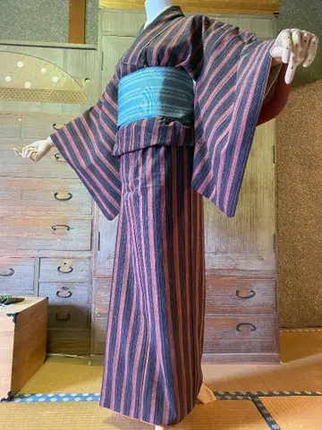 [순수 실크 이중 기모노] 빨간색과 검은색 스트라이프 기모노