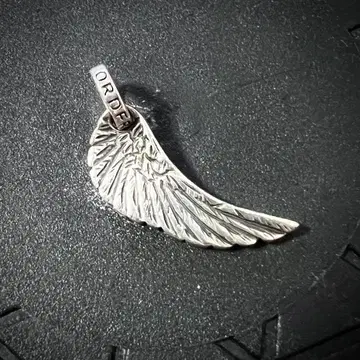 Royal Order TINY WING (small)