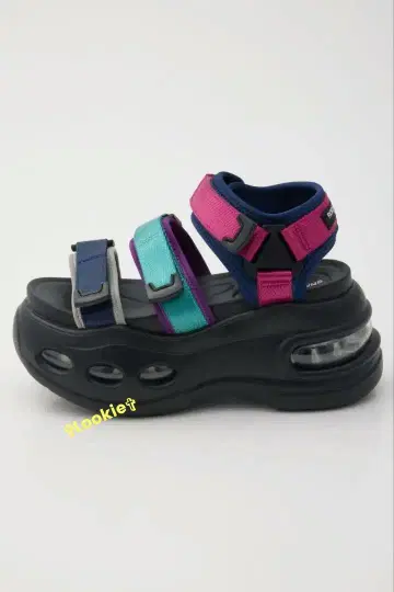 볼륨 밑창 테이프 샌들 Multi