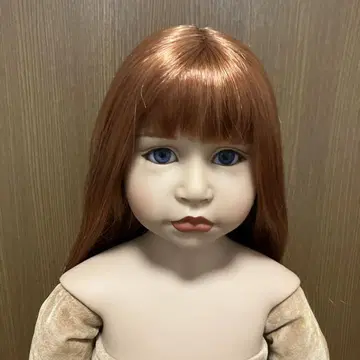 아네테 인형, 괴츠사의 빨간 머리 여자아이