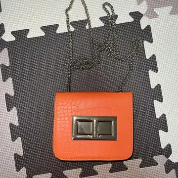 H&M 오렌지 크로커다일풍 숄더백