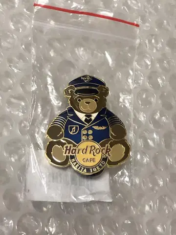 도쿄 나리타 공항 하드 록 카페 PILOT BEAR 핀 배지 핀즈
