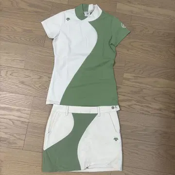 데상트 골프 스커트 상의