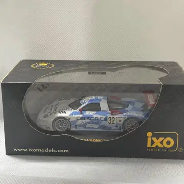 IXO 1/43 닛산 R390 GT1 1998년 르망 32호차