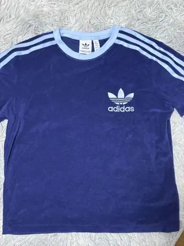 adidas 네이비 반팔 티셔츠