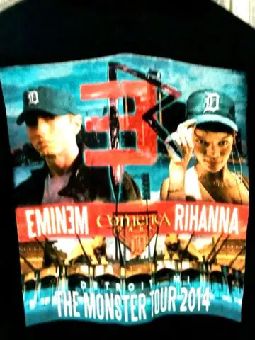Eminem x Rihanna The Monster Tour 티셔츠