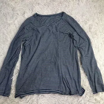 룰루레몬 네이비와 화이트 스트라이프 긴팔 T셔츠 M