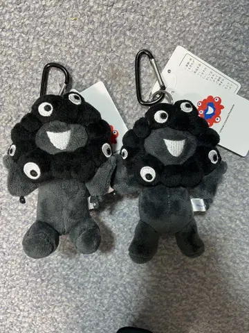 새상품 미사용 공식 라이선스 상품 블랙 미야쿠미야쿠 봉제 인형 2개 세트