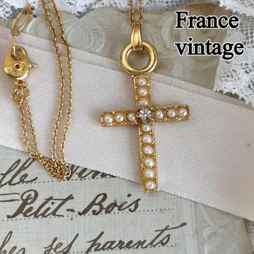 프랑스 빈티지 펄과 비쥬의 크로스 목걸이