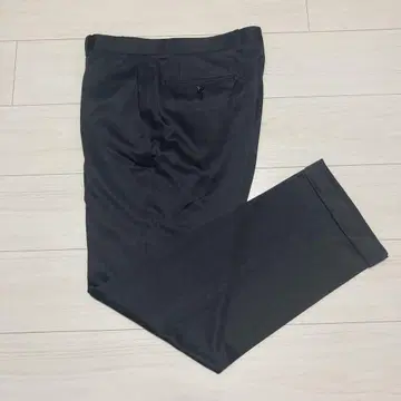 새상품 w85 슬랙스 파이텐 백 포켓 부착 그레이