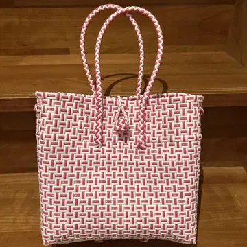미사용 새상품 메케아리사 gummy bag S사이즈 핑크