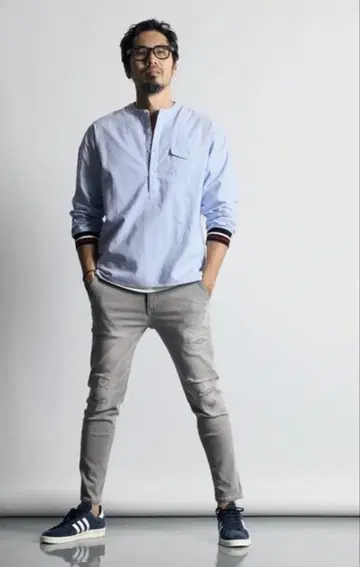 DUFFER 초신축 검 스트레치 데님 데미지 가공 스키니 팬츠 S