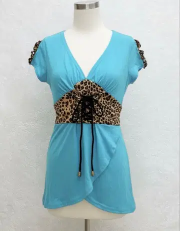 d.i.a 상의 반팔 티셔츠 y2k 갸루