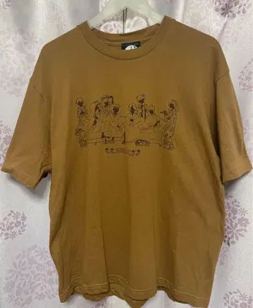 나폴리의 남자들 카페 나폴리점 반팔 T셔츠 카멜