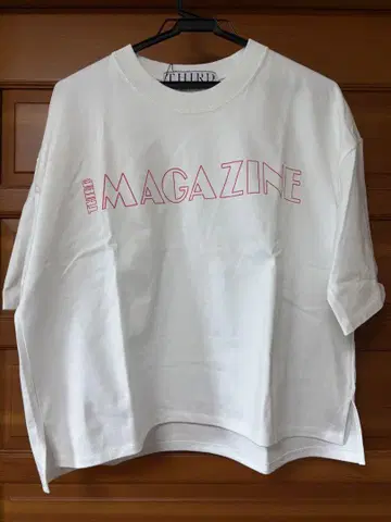 THIRD MAGAZINE 로고 T셔츠