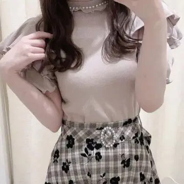 evelyn 펄 프릴 니트탑