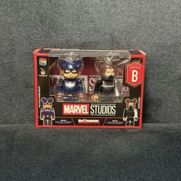 훼미리마트 1번 복권 MARVEL STUDIOS 베어브릭 2체 세트 B