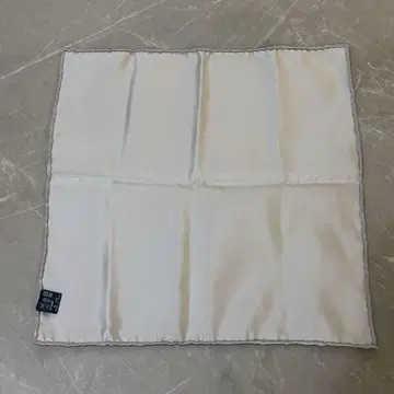 실크 포켓 치프 실버 화이트