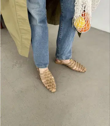 베이지 여성용 샌들
