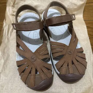 KEEN ROSE SANDAL LEATHER 여성용 23cm
