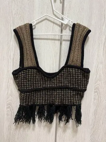 i am 니트 뷔스티에