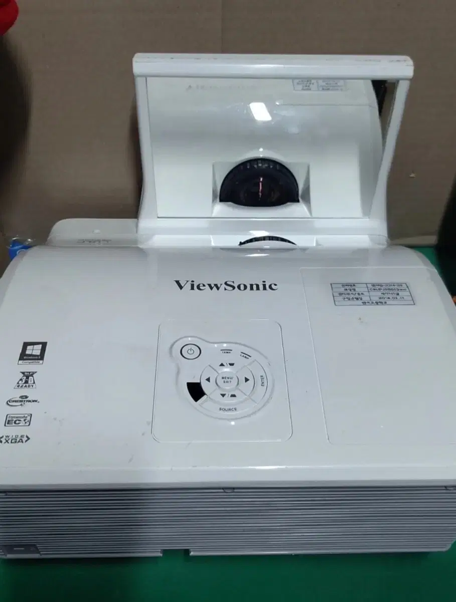 뷰소닉 단초점 빔프로젝터