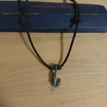 Abercrombie&Fitch 아바크롬비&피치