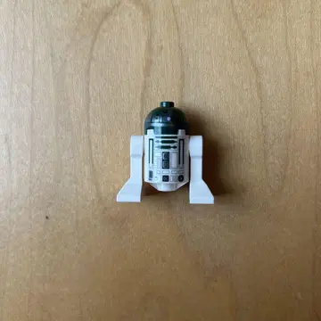 LEGO 스타 워즈 R4-P44 드로이드