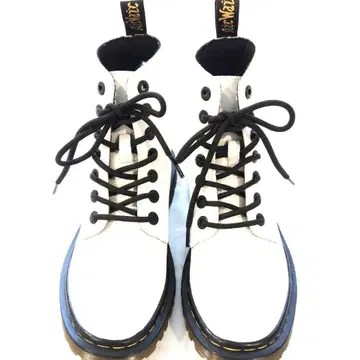 [ 새상품급 ] Dr.Martens LUANA US 6 7홀 화이트