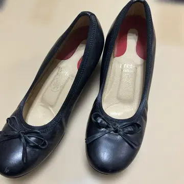 펌프스 천연 가죽 24cm Pret-a Walking