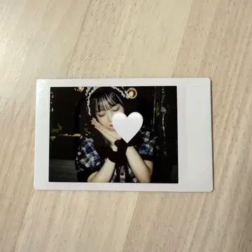 CUTIE STREET 큐스토 마스다 아야노 폴라로이드