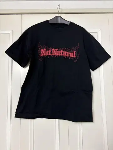 시게모리 사토미 Not natural T셔츠