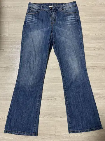 부츠컷 데님 플레어 데님