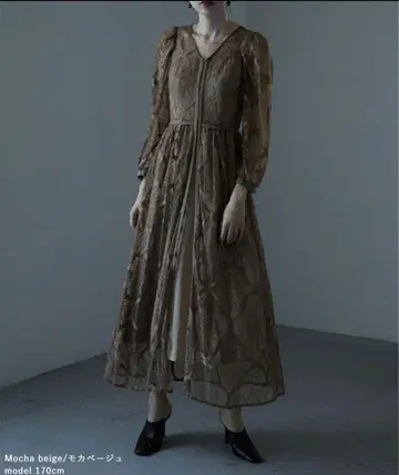 레이어드 레이스 드레스 모카 베이지