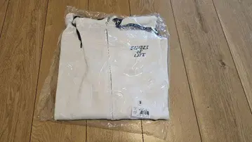 하뉴 유즈루 ECHOES OF LIFE 화이트 풀 집업 후드티 S 사이즈