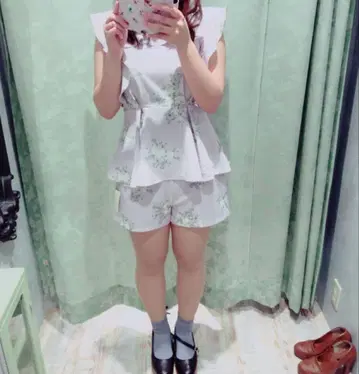 rojita 플라워 프린트 셋업 퍼플