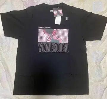 새상품 미사용 UNIQLO x YOASOBI 콜라보 T셔츠 L 사이즈