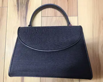 블랙 핸드백 호스 헤어