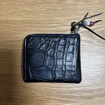 브루나보인 크로스몰 지갑 네이비