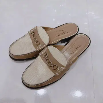 스나이델 HARUTA 엠보 가죽 슬라이드 샌들