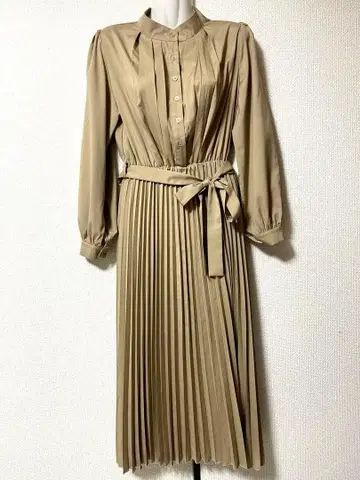 cocomomo 미사용 플리츠 롱 원피스 베이지 M 깔끔한