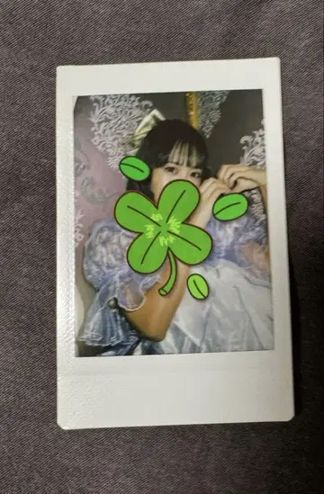 fruitszipper 나카가와 루카 폴라로이드