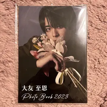 오토모 시온 사진집 2023