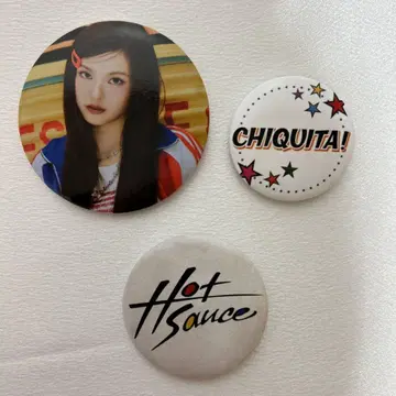 BABYMONSTER HOTSAUCE MD 치키타 PIN BUTTON