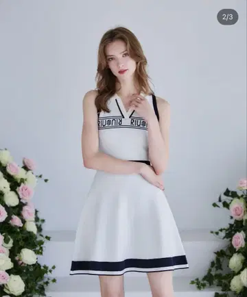 Riu 슬리브리스 니트 폴로 드레스 원피스
