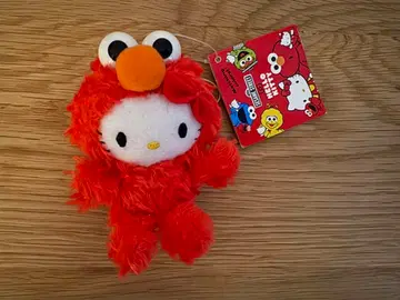 2010년 산리오 헬로키티 x 세서미 스트릿 엘모 스트랩