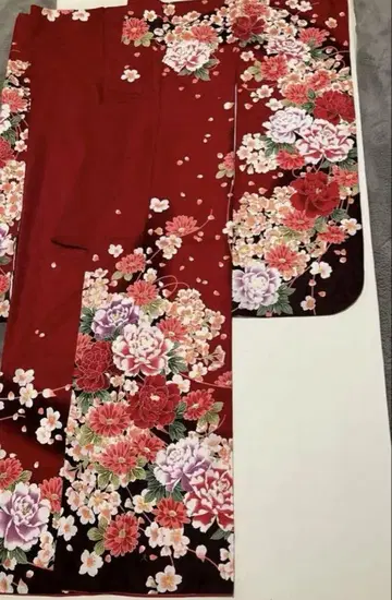 후리소데 빨간색 꽃무늬